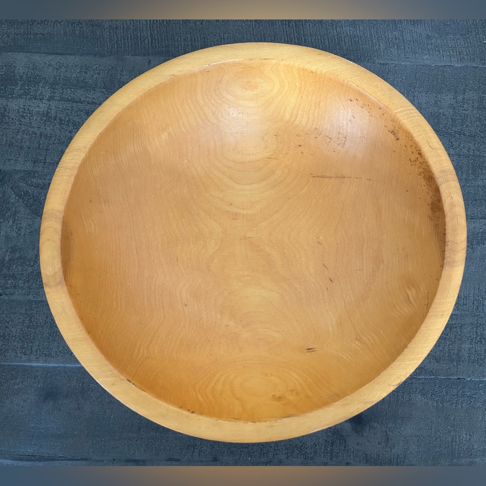 Vintage Munising Wooden Bowl 11” Primitive Farmhouse Wood Dough Bowl